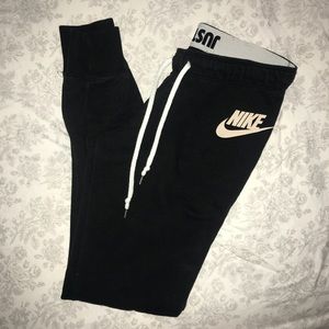 Nike | Just Do It Sweatpants